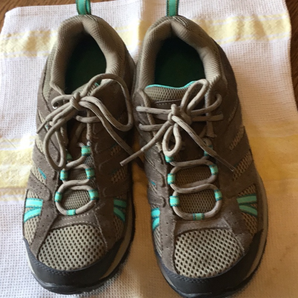 Columbia Women's Athletic Shoes - Brown and Teal